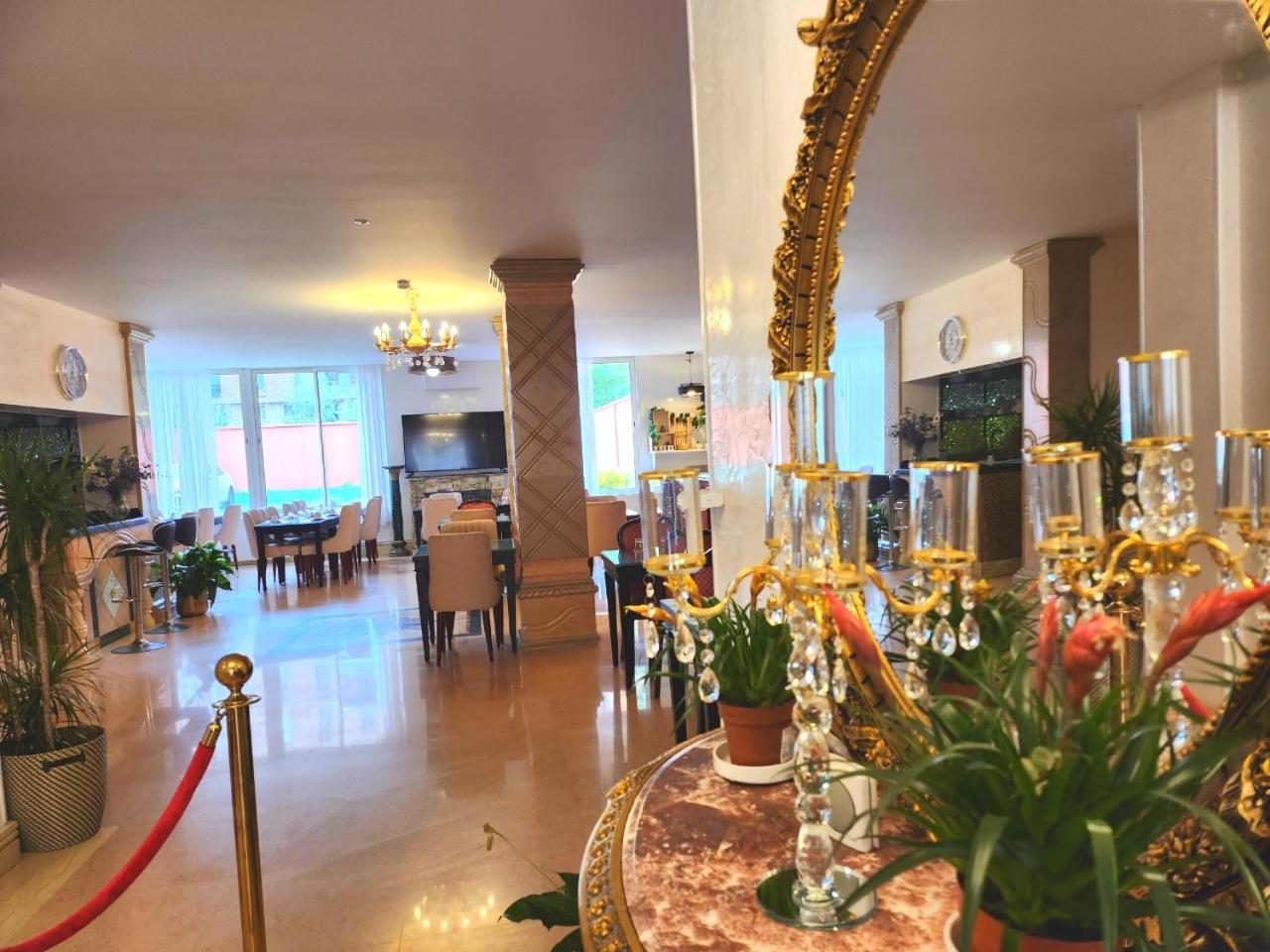 Hotel Royal Paris Ivry Exteriör bild